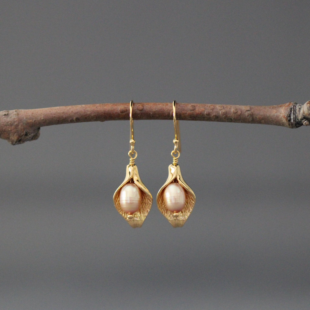 Peach freshwater pearl calla lily drop earrings with gold-toned earwires