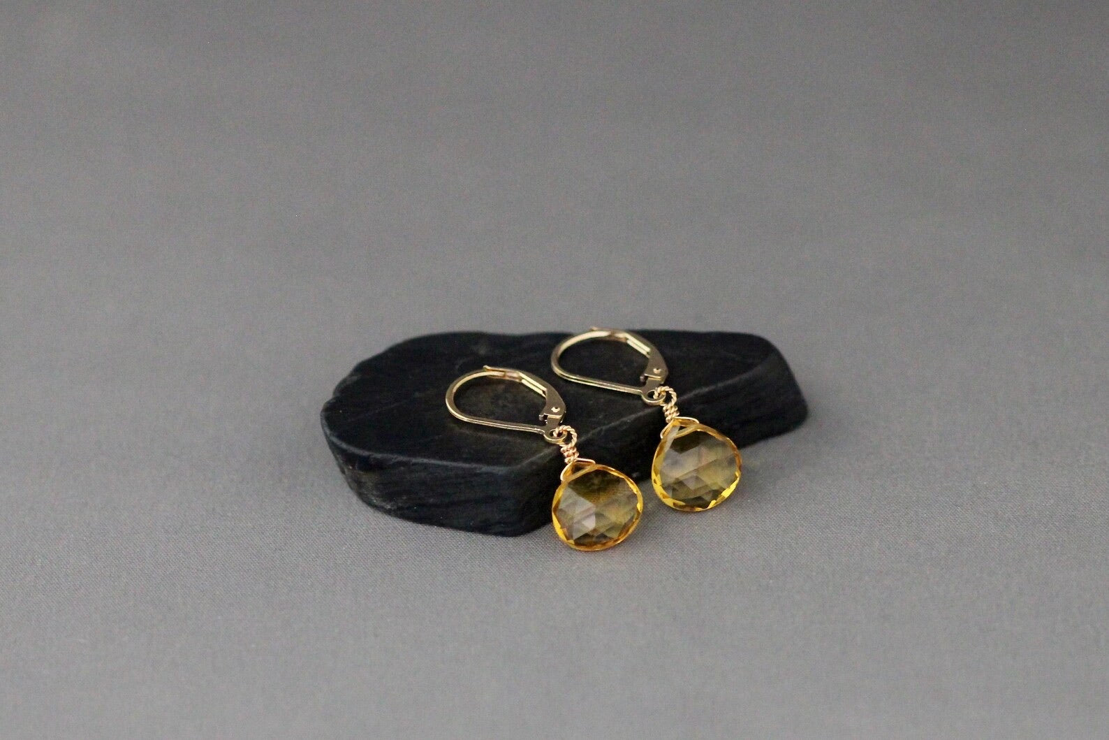 Yellow Citrine Quartz Teardrop Earrings on Gold Leverbacks