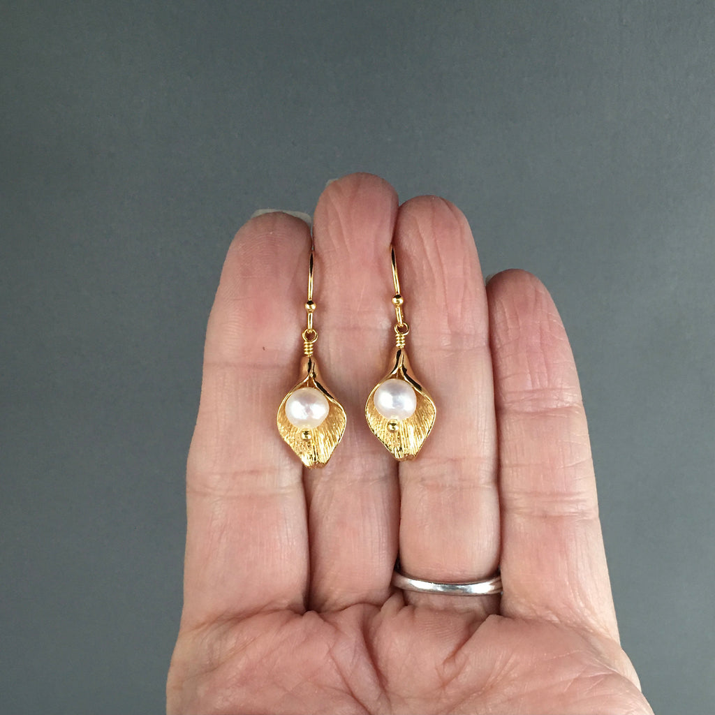 White Freshwater Pearl and Gold Calla Lily Earrings