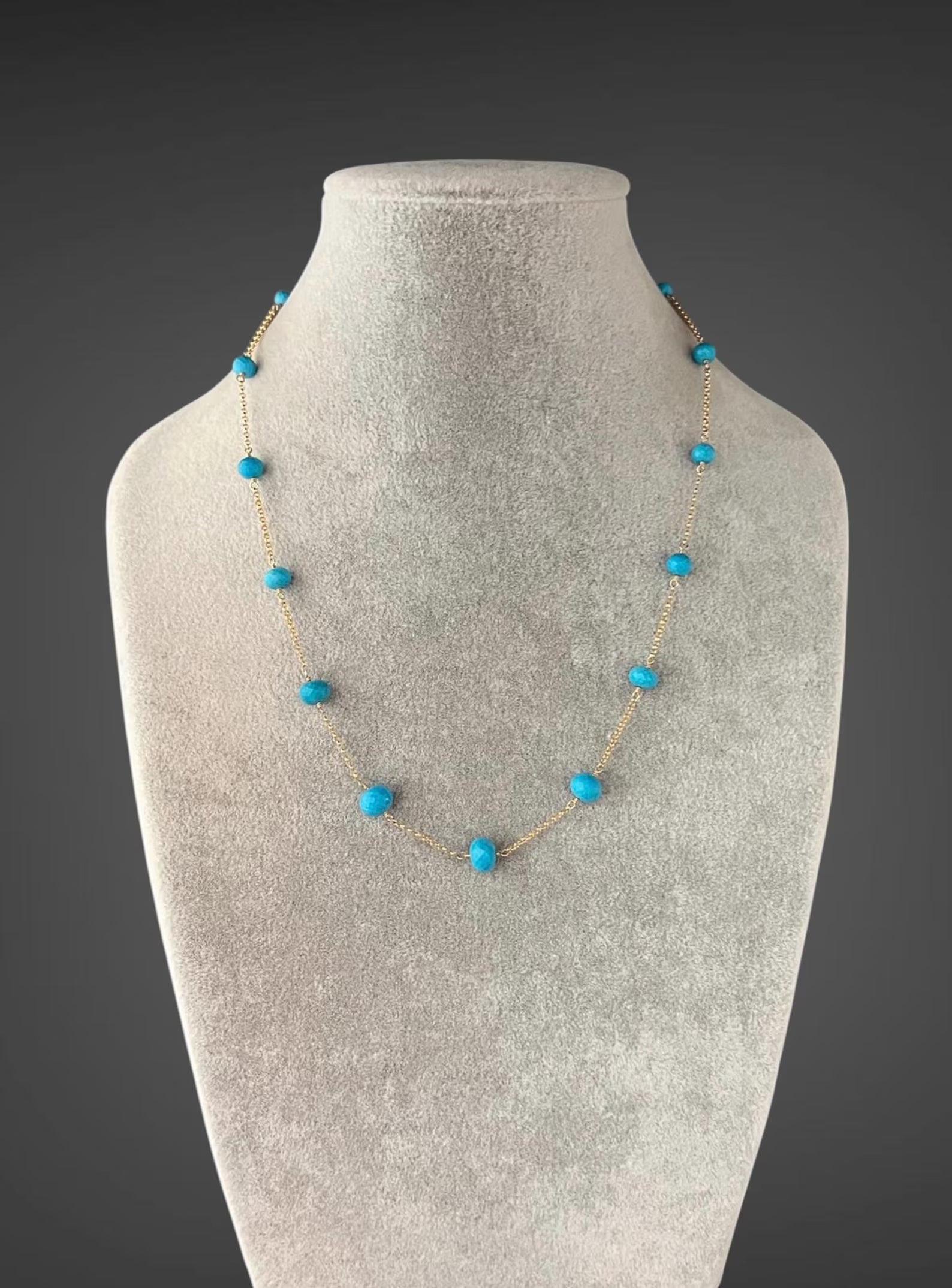 Graduated Blue Turquoise Jewelry Set on 14k Gold Filled Chain