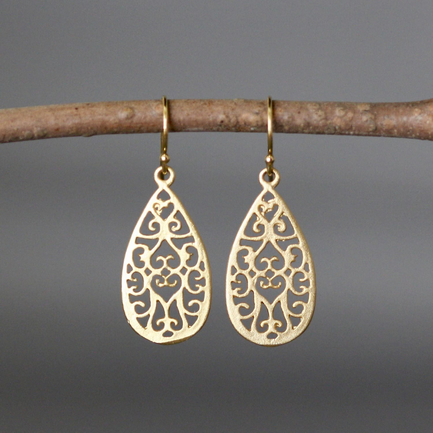 Matte Gold Vermeil Filigree Teardrop Dangle Earrings