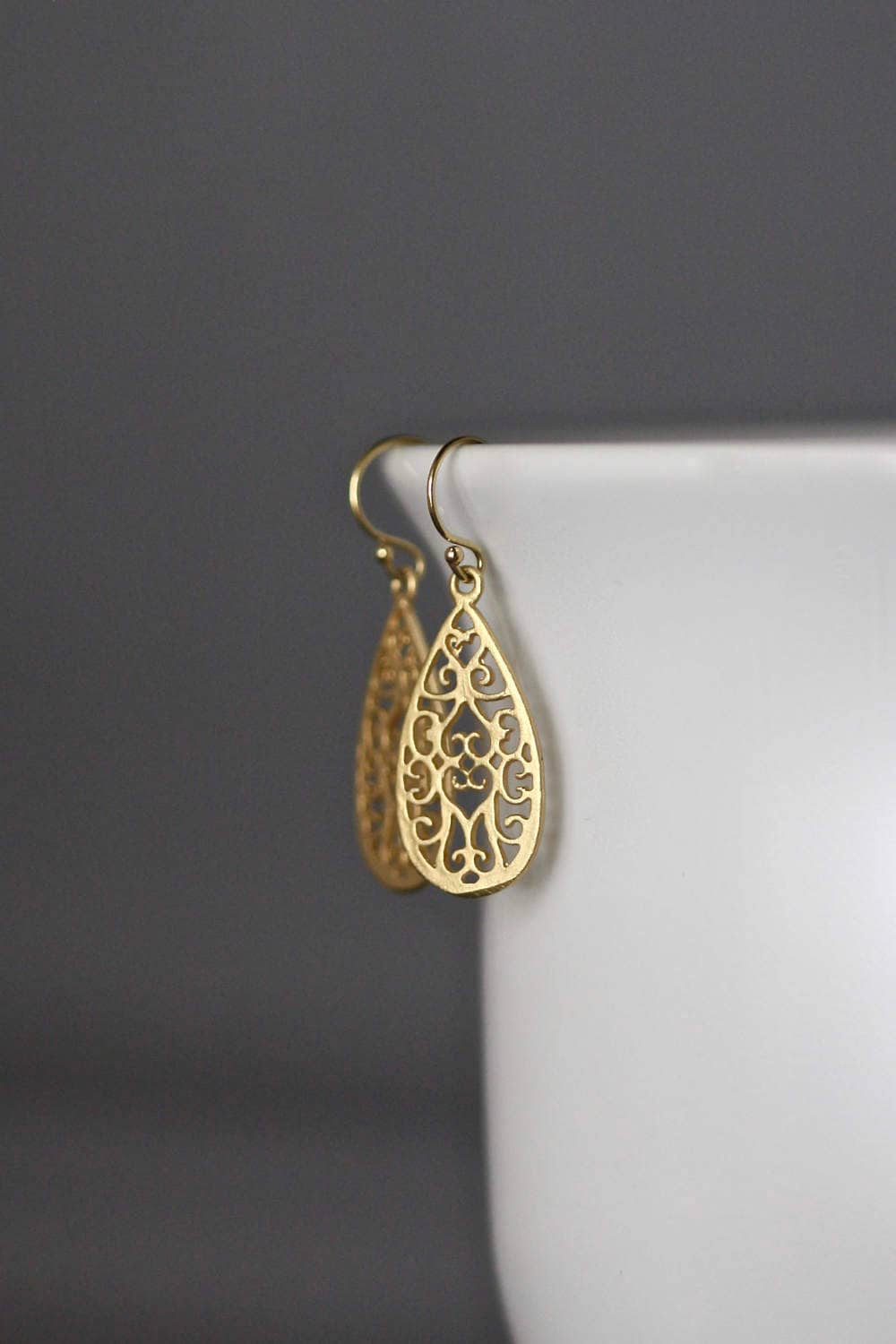 Matte Gold Vermeil Filigree Teardrop Dangle Earrings