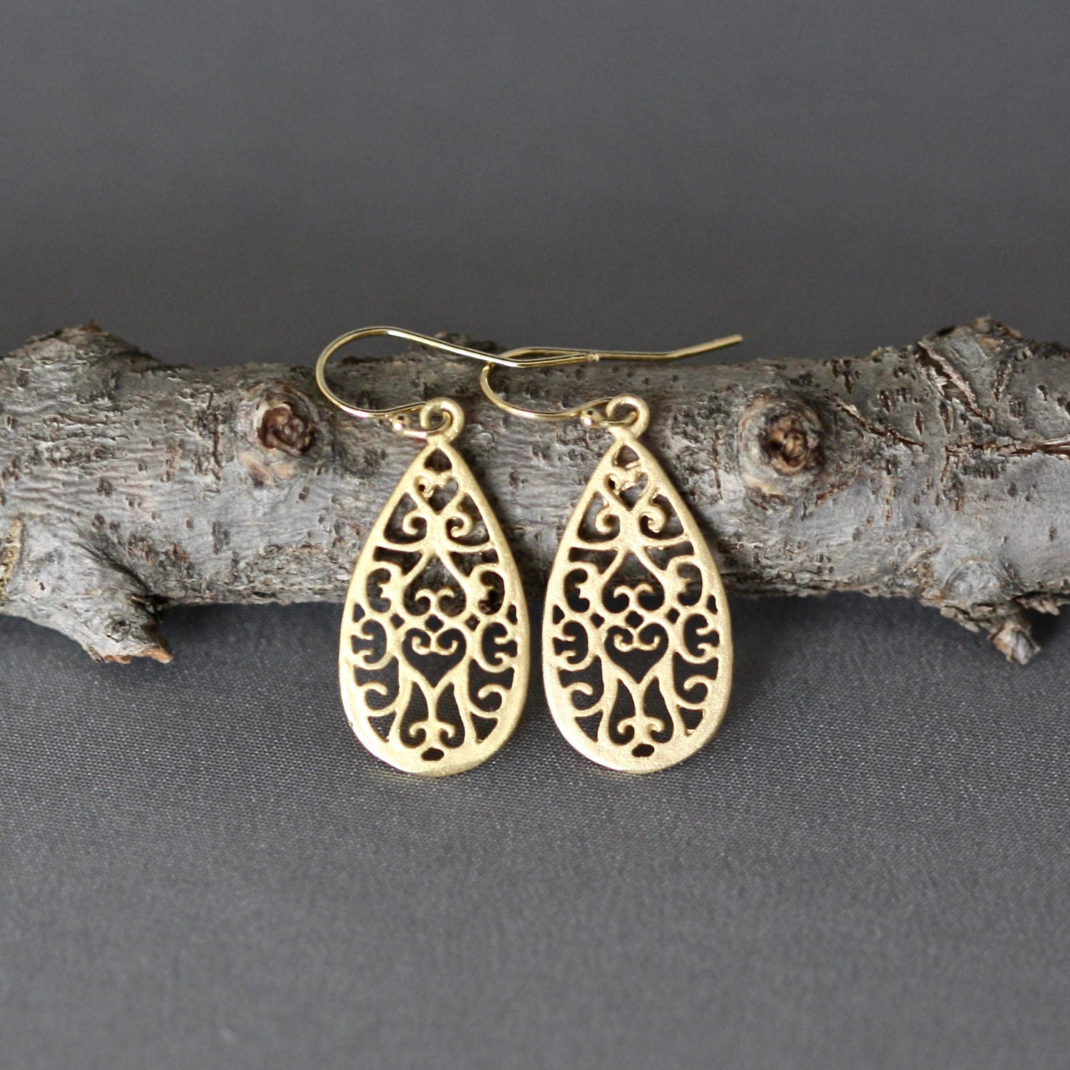 Matte Gold Vermeil Filigree Teardrop Dangle Earrings