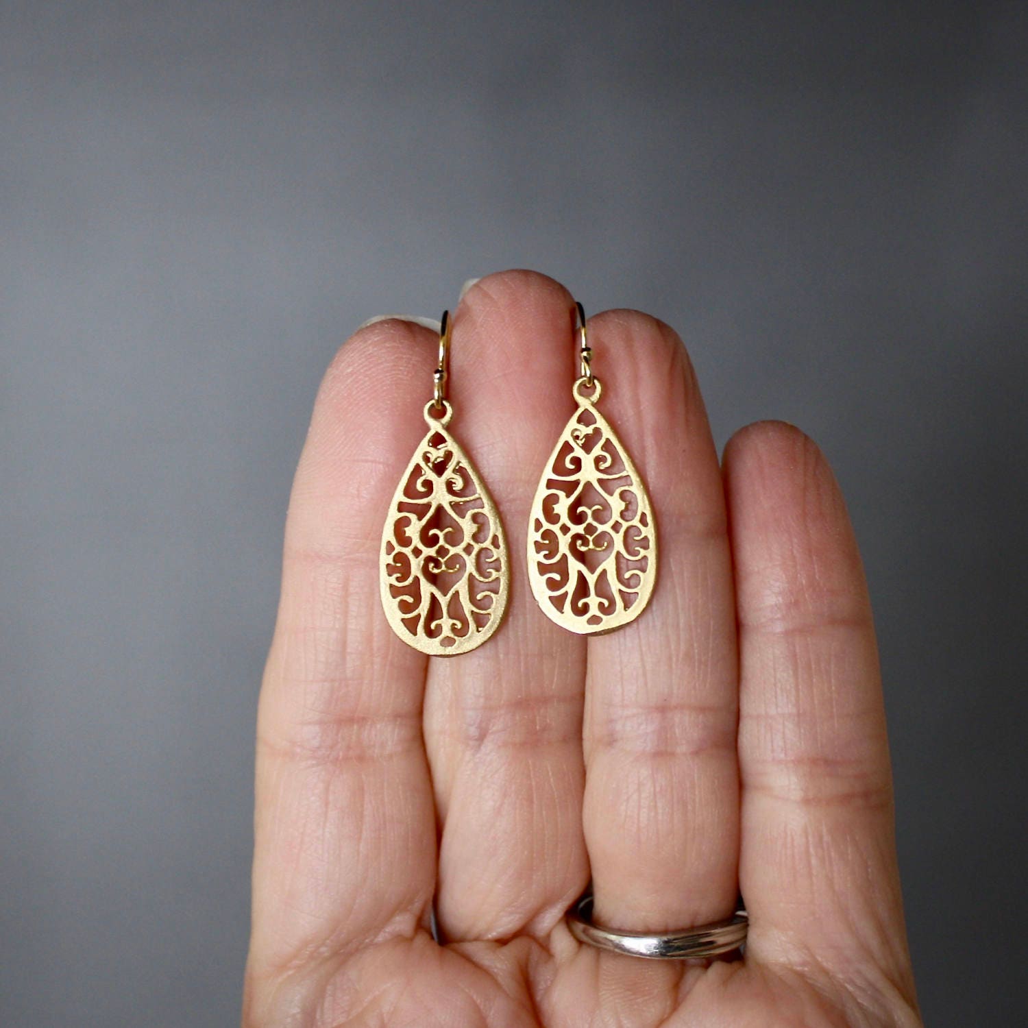 Matte Gold Vermeil Filigree Teardrop Dangle Earrings