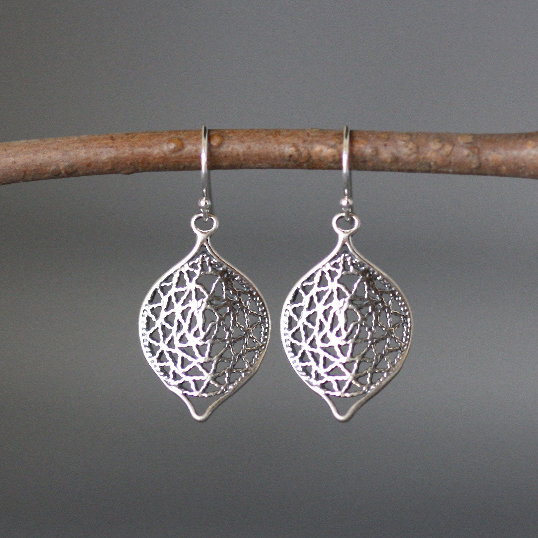 Bali Silver Wavy Filigree Dangle Earrings