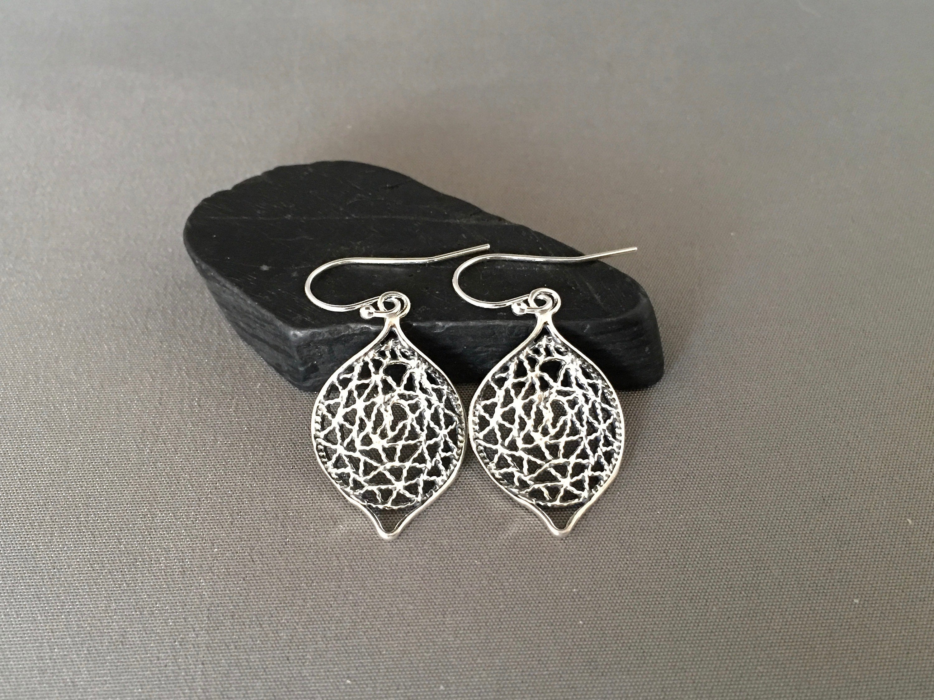 Bali Silver Wavy Filigree Dangle Earrings