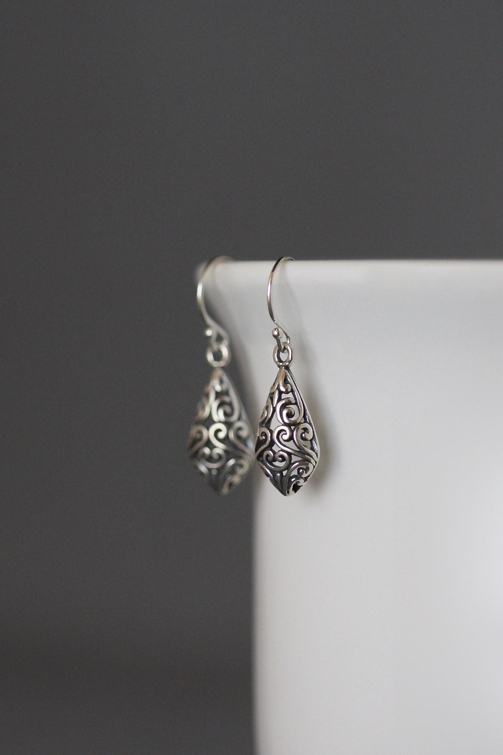 Oxidized Bali Sterling Silver Filigree Dangle Earrings