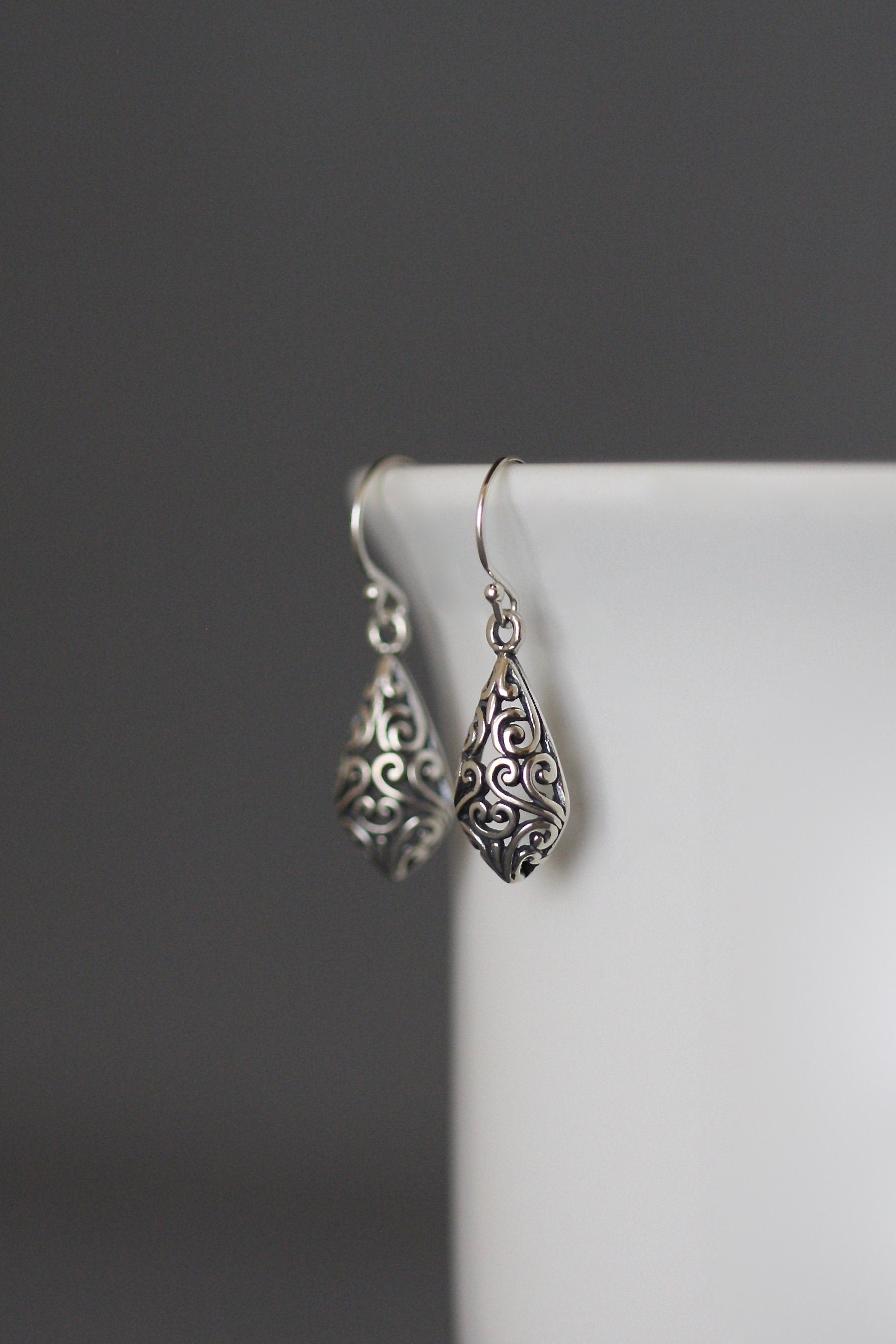 Oxidized Bali Sterling Silver Filigree Dangle Earrings