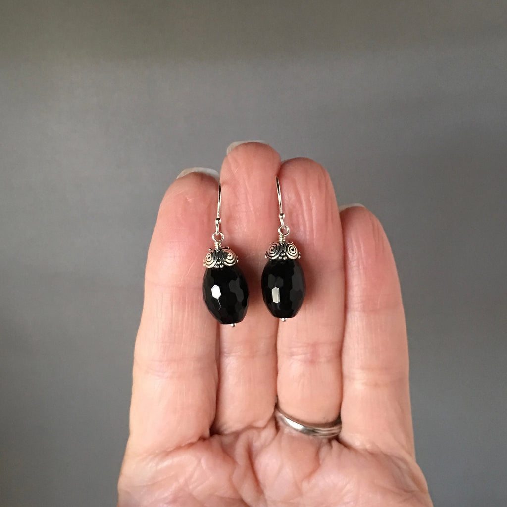 Black Onyx Barrel Stone Necklace and Earring Set in Sterling Silver