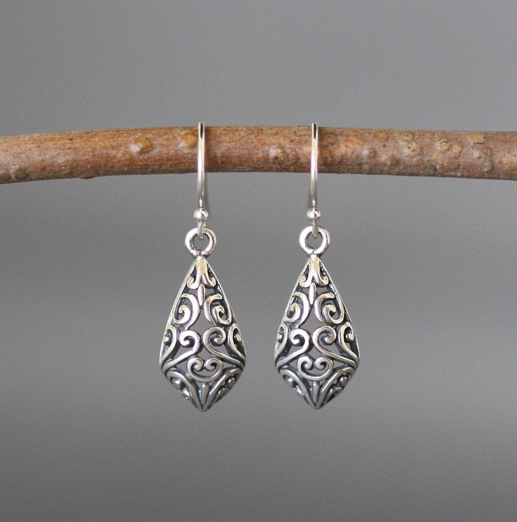 Oxidized Bali Sterling Silver Filigree Dangle Earrings