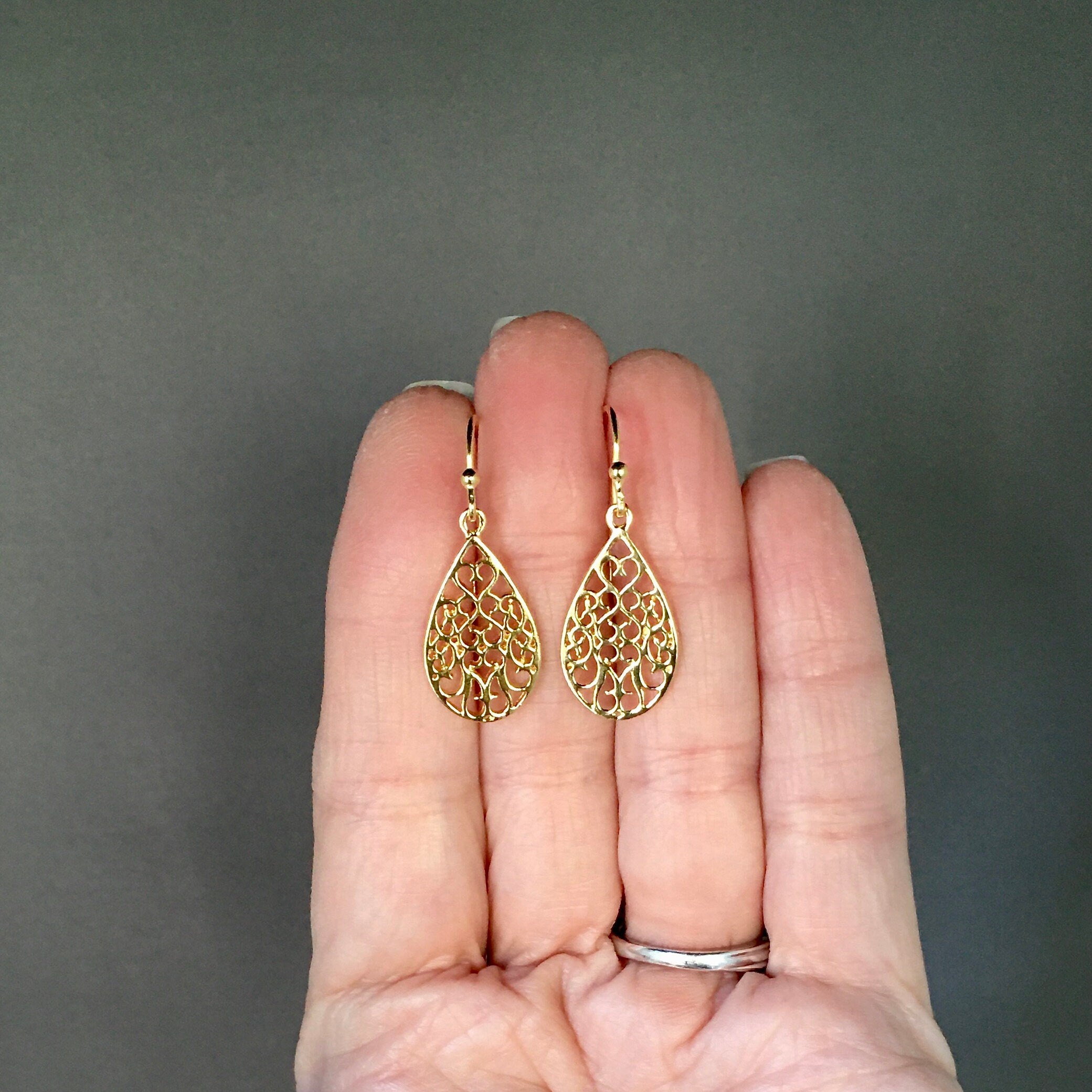 Gold Vermeil Filigree Teardrop Dangle Earrings