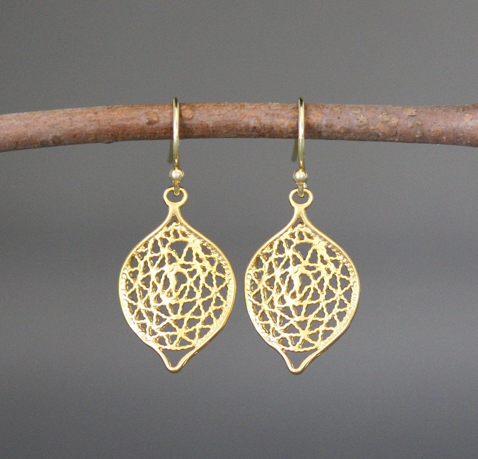Matte Gold Vermeil Wavy Filigree Charm Dangle Earrings