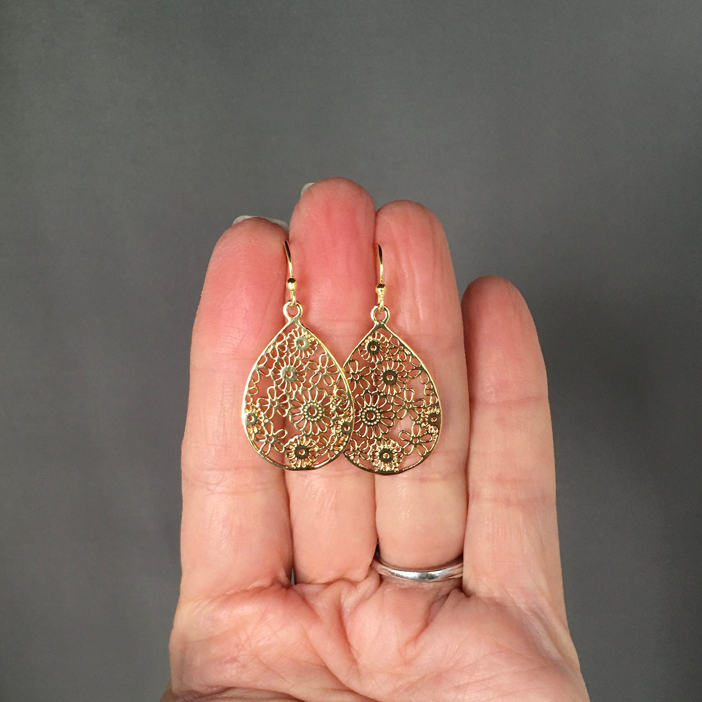 Gold Vermeil Filigree Teardrop Flower Dangle Earrings