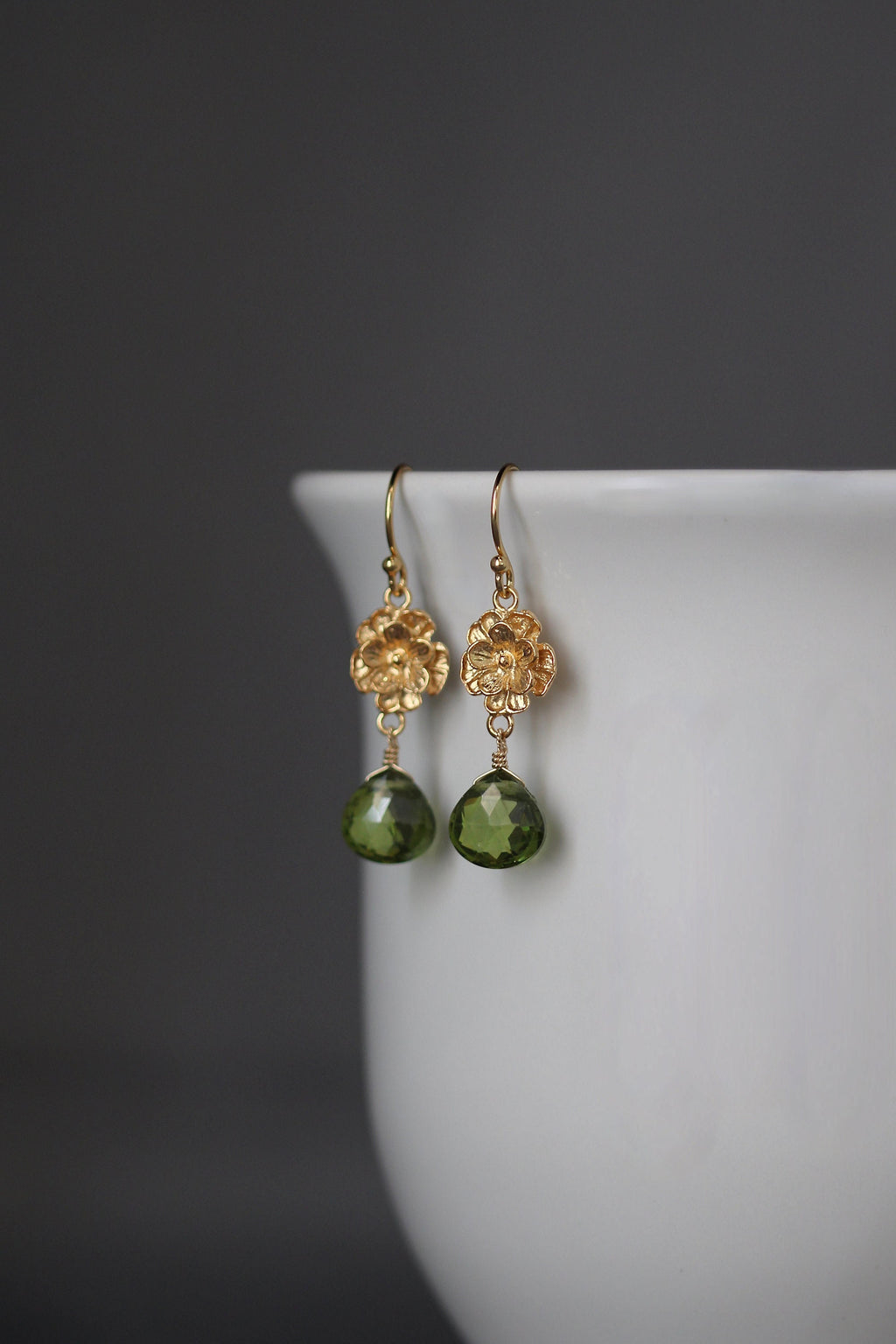 Peridot Quartz Teardrop Dangle Earrings on Gold Vermeil Flower Links