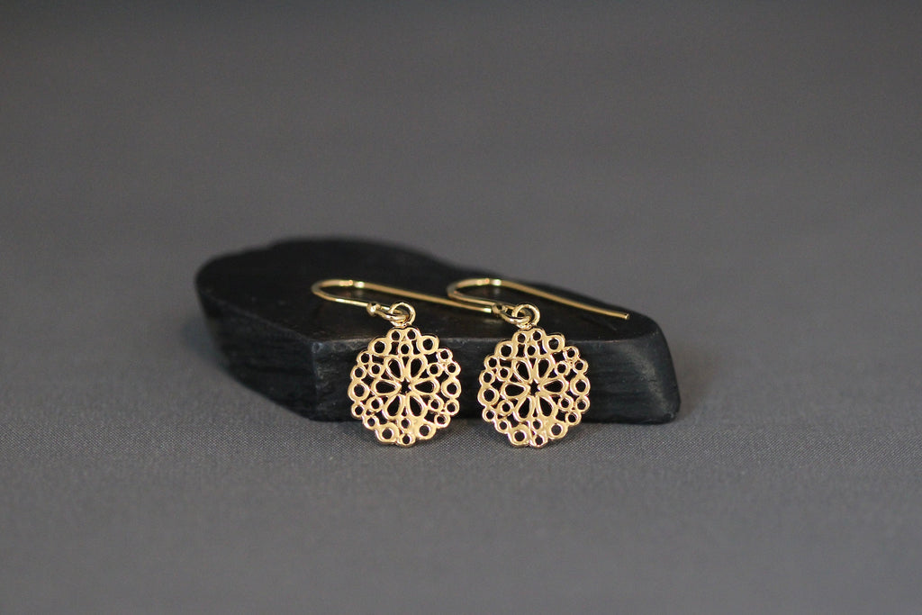 Gold Vermeil Filigree Round Flower Dangle Earrings