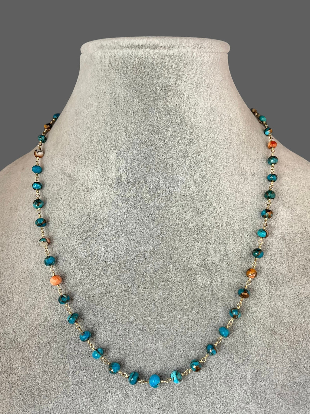 Spiny Oyster Kingman Turquoise Graduated Bead Necklace with Gold Filled Chain