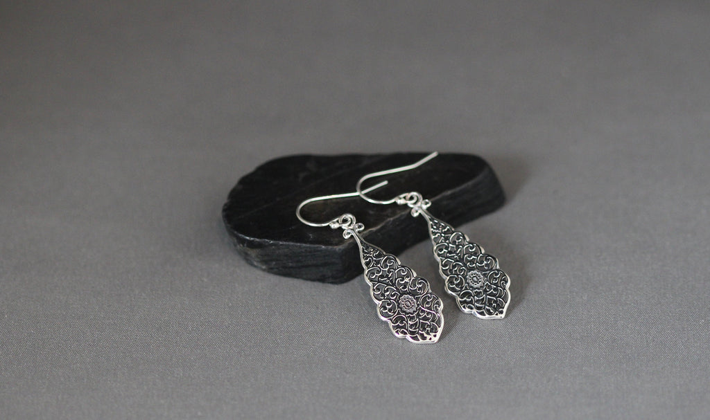 Bali Sterling Silver Long Filigree Teardrop Dangle Earrings