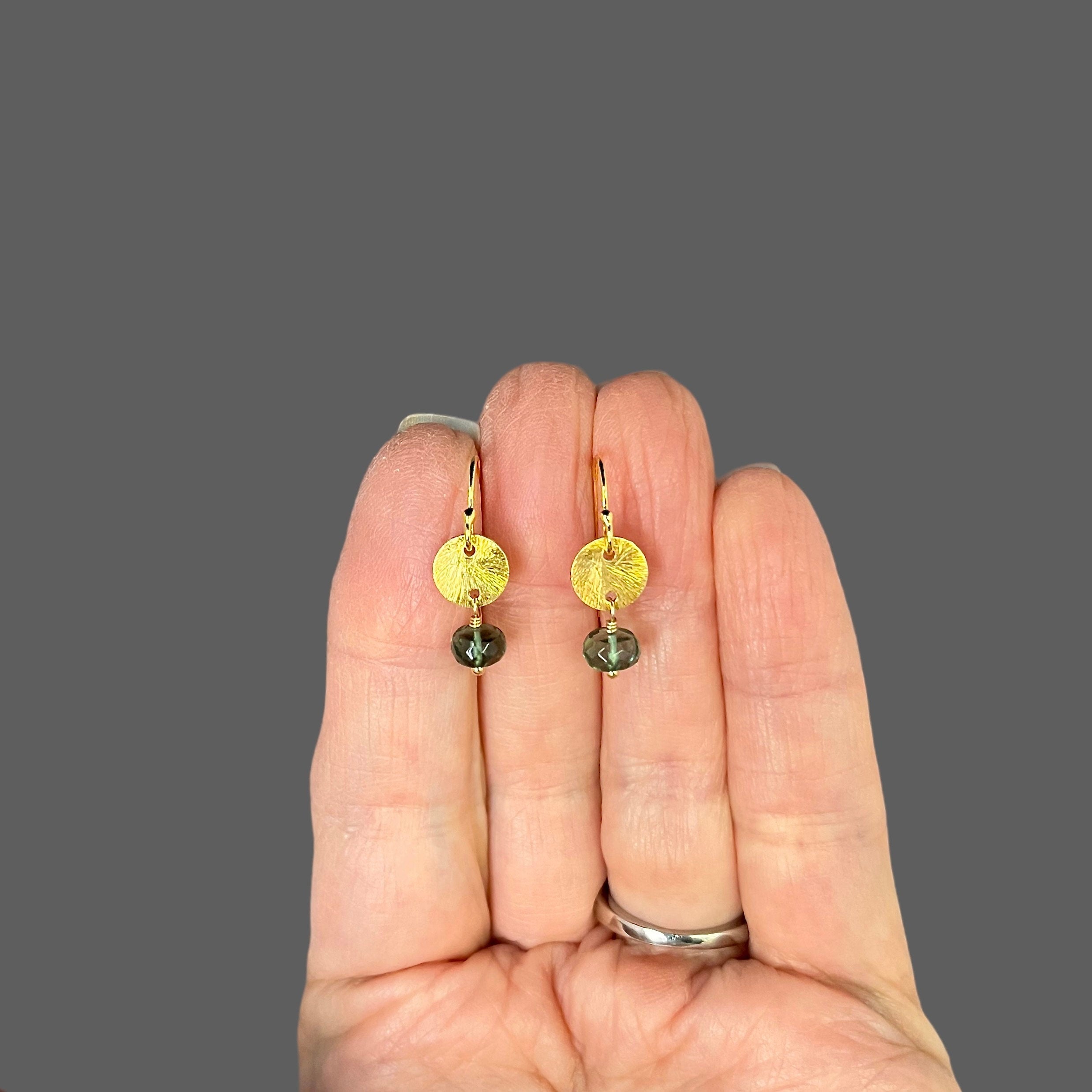Green Apatite Button Stone Jewelry Set