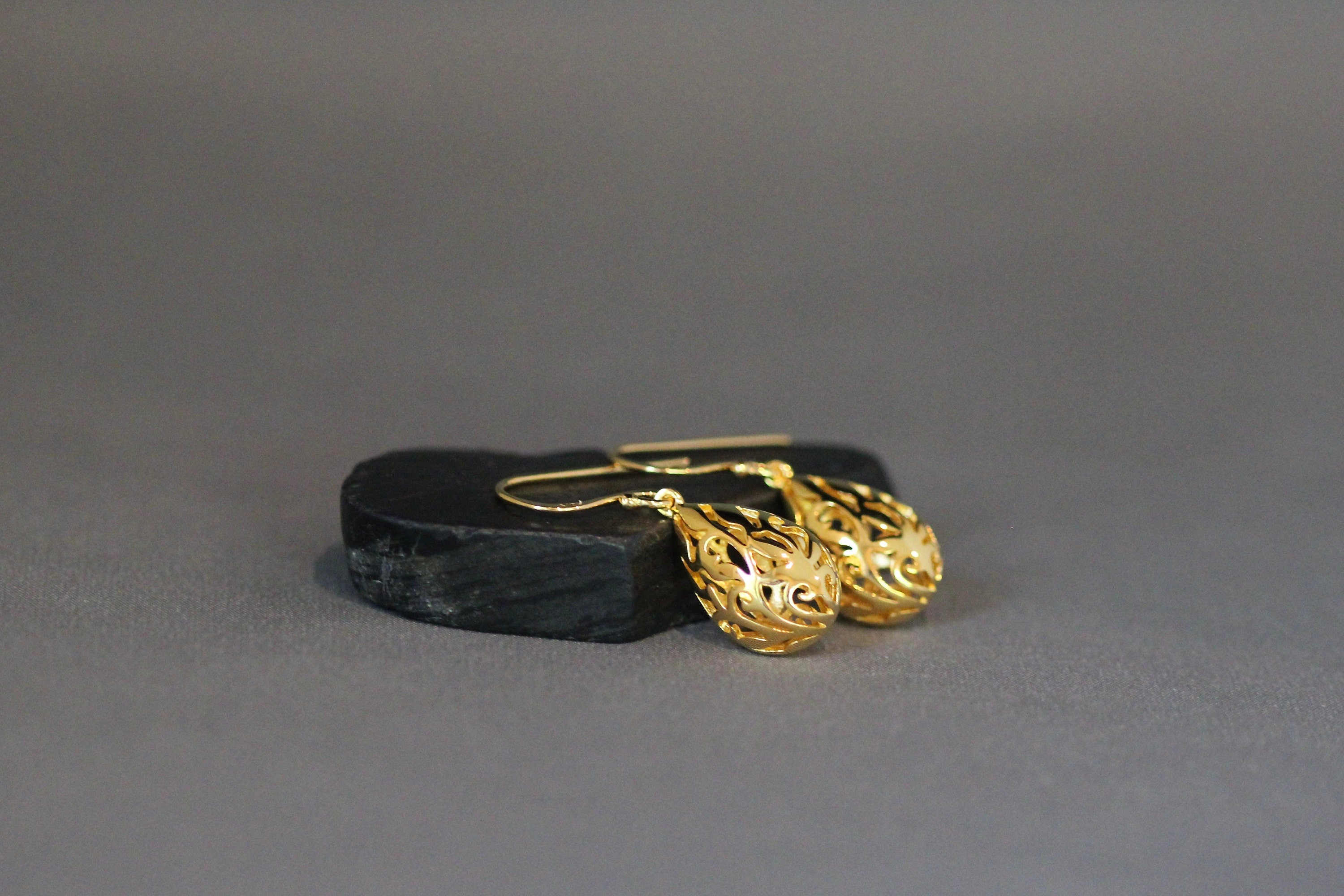 Gold Vermeil Filigree Teardrop Charm Dangle Earrings