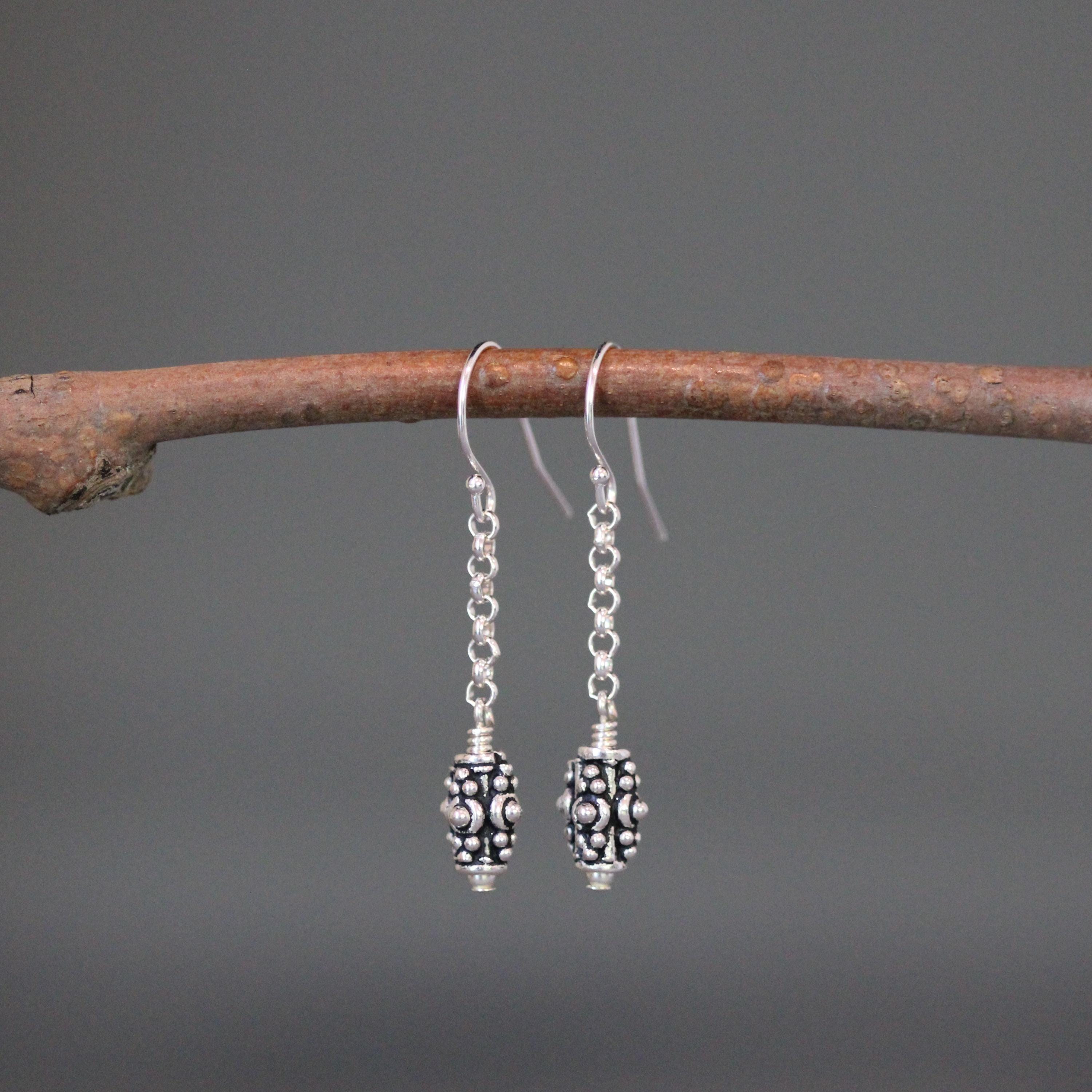 Bali Sterling Silver Bead Station Necklace on Round Link Chain