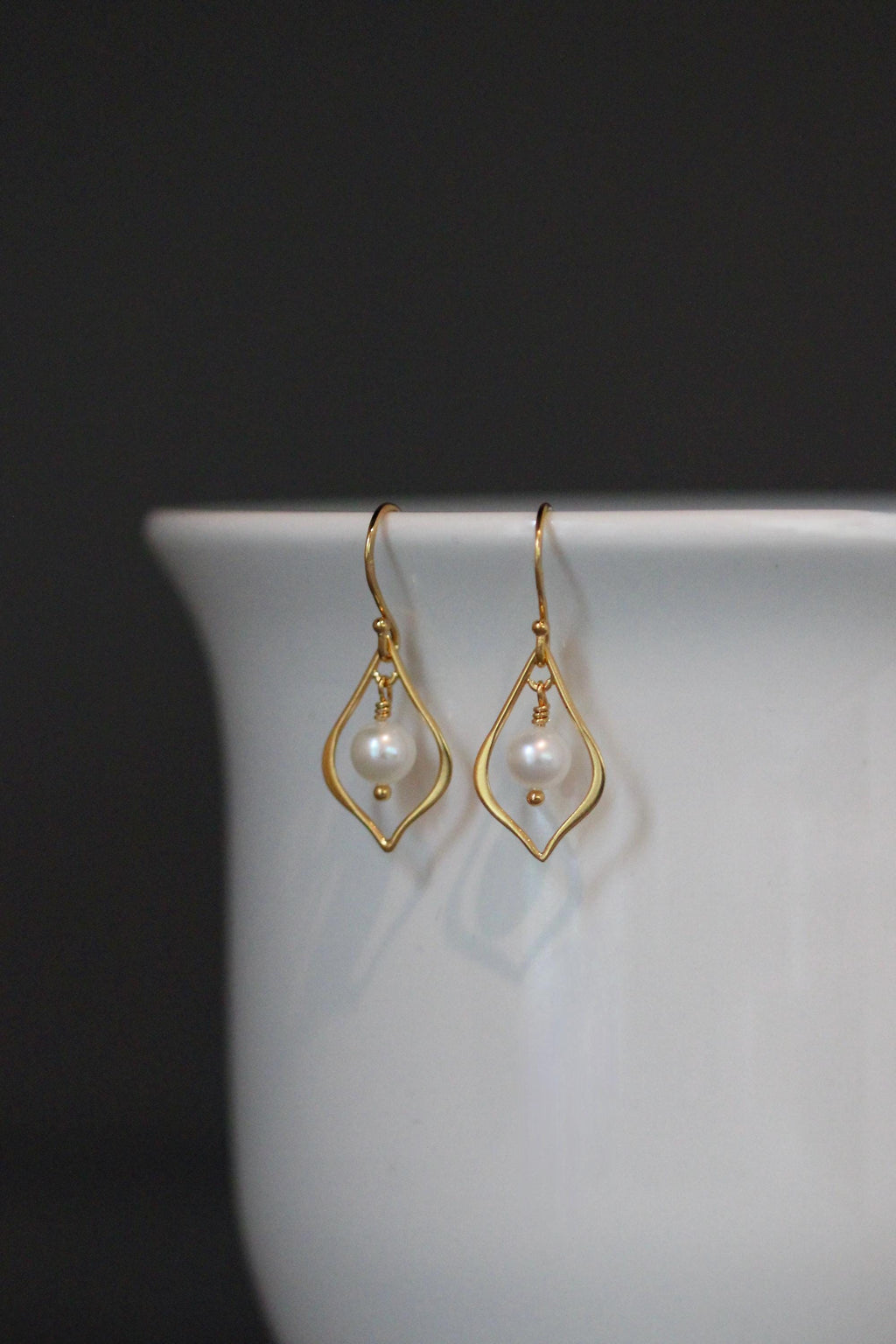 Freshwater Pearl Dangle Earrings on Matte Gold Vermeil Frame Links