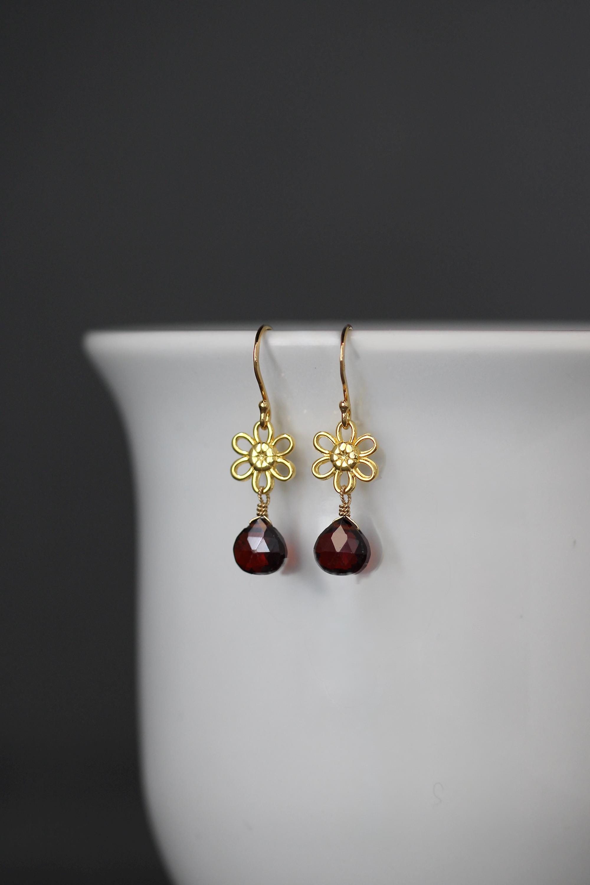 Garnet Quartz Teardrop and Gold Vermeil Flower Link Dangle Earrings