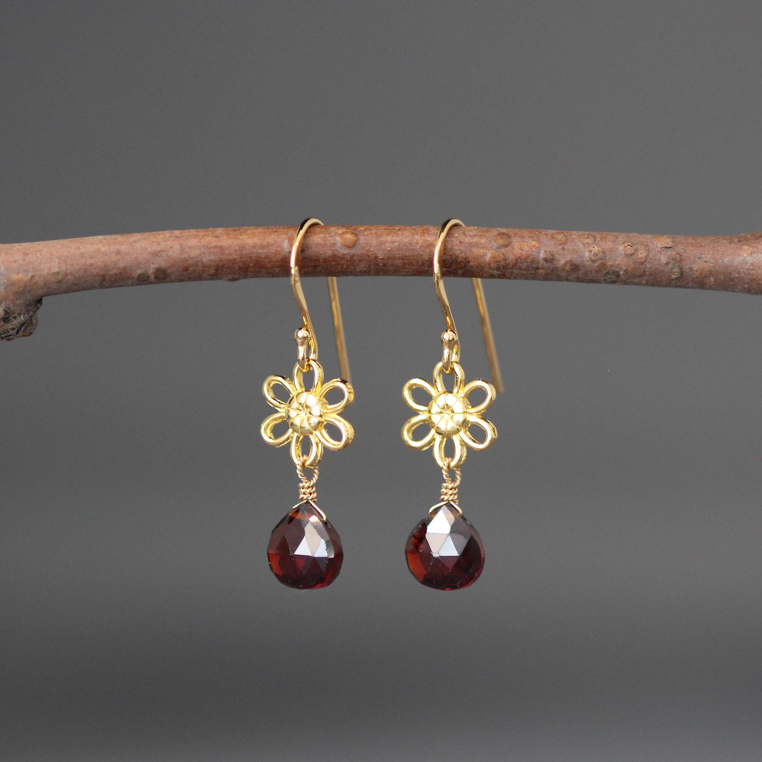 Garnet Quartz Teardrop and Gold Vermeil Flower Link Dangle Earrings