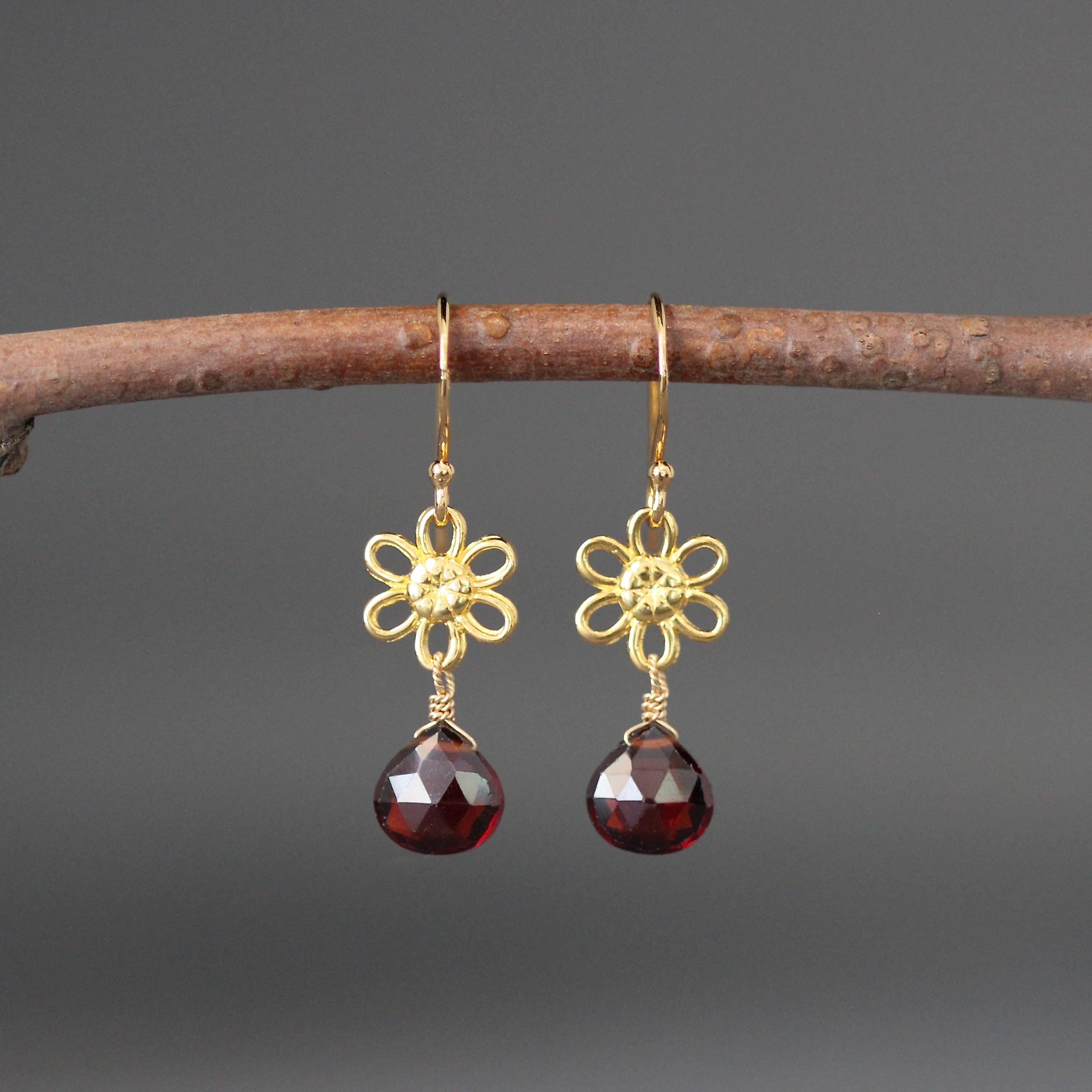 Garnet Quartz Teardrop and Gold Vermeil Flower Link Dangle Earrings