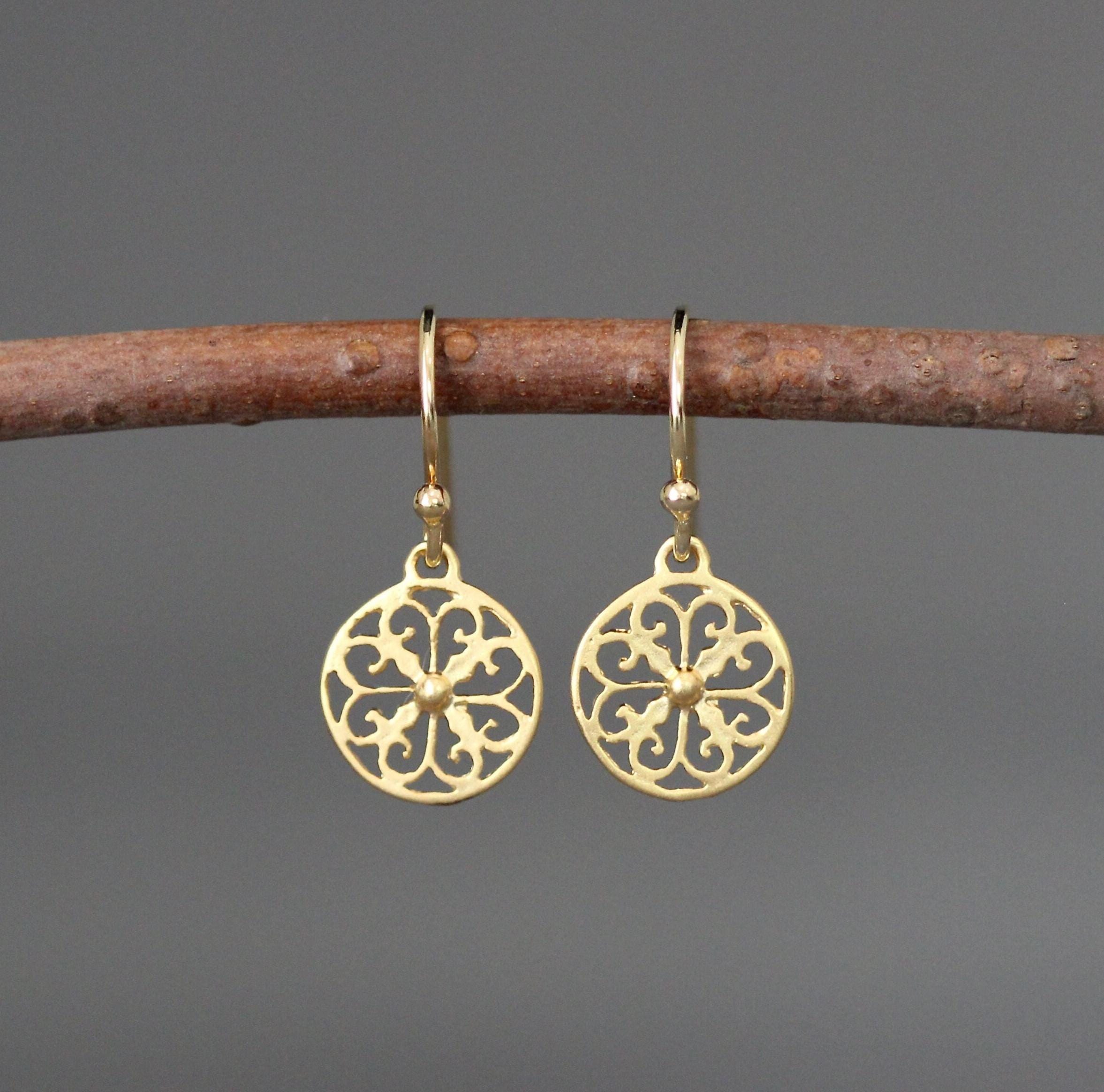 Small Round Matte Gold Vermeil Filigree Dangle Earrings