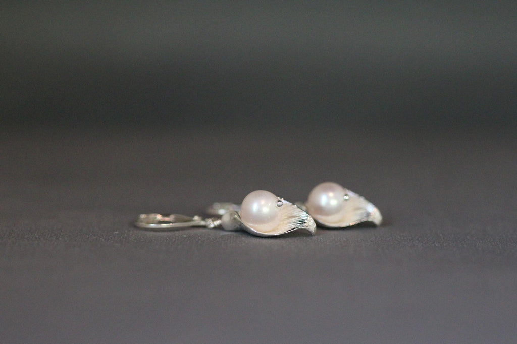 Freshwater Pearl and Bali Sterling Silver Calla Lily Charm Dangle Earrings