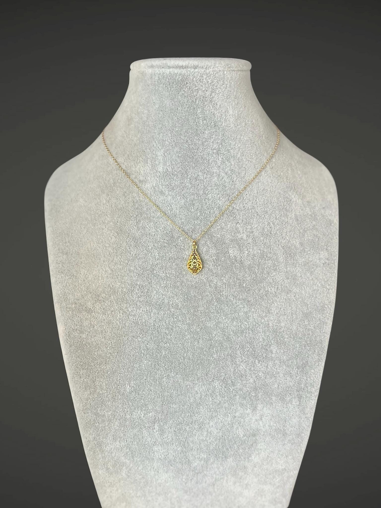 Gold Vermeil Filigree Pendant Necklace