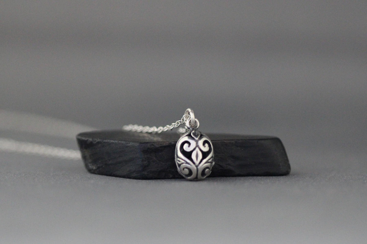 Bali Silver Filigree Egg Pendant Necklace on Open Link Chain