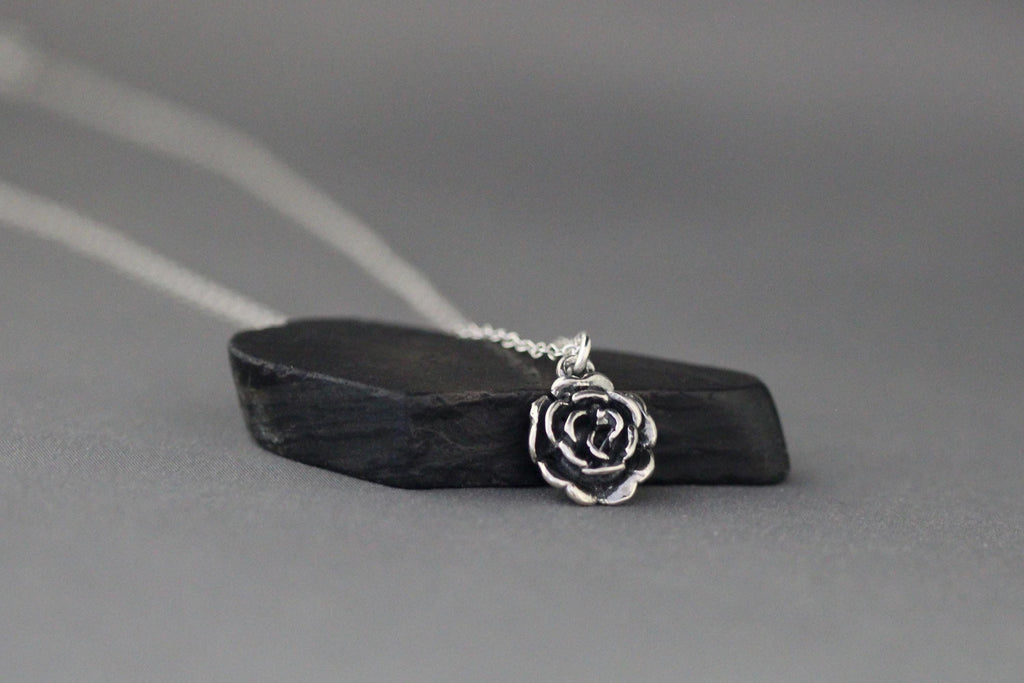 Bali Silver Rose Pendant Necklace on Open Link Chain