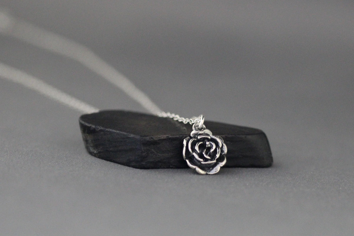 Bali Silver Rose Pendant Necklace on Open Link Chain